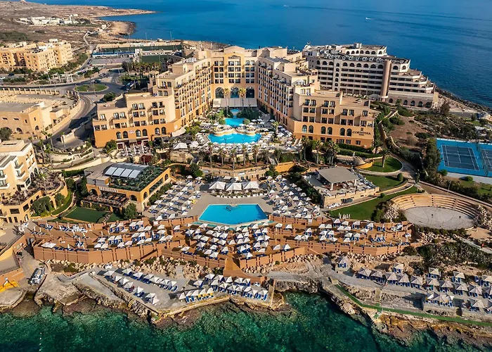 Corinthia St George'S Bay Hotel San Ġiljan