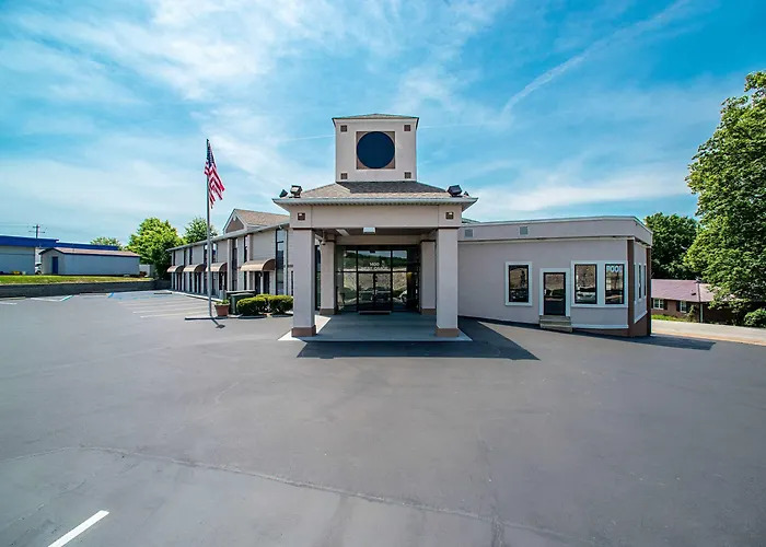 Quality Inn Near Six Flags St. Louis Pacific