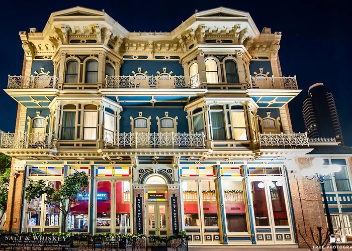 Horton Grand Hotel