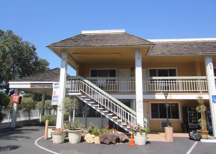 Caravelle Inn Extended Stay San Jose