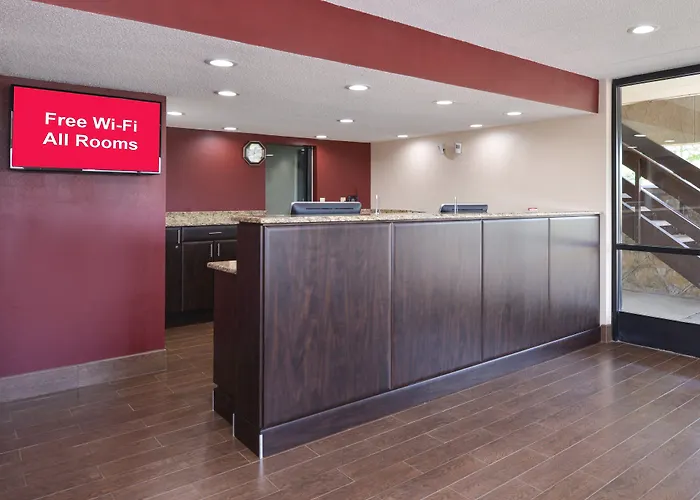 Red Roof Inn Champaign - University