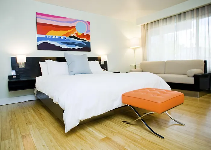 Hotel Current Long Beach