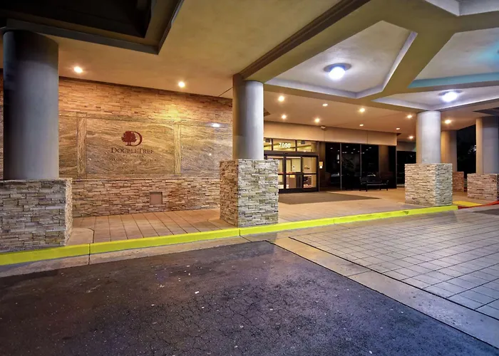 Doubletree By Hilton Pleasanton At The Club Hotel