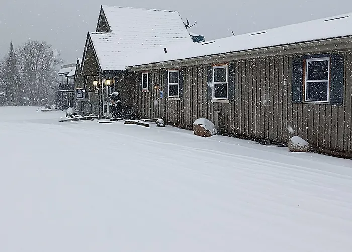 Silver Bay Hotels