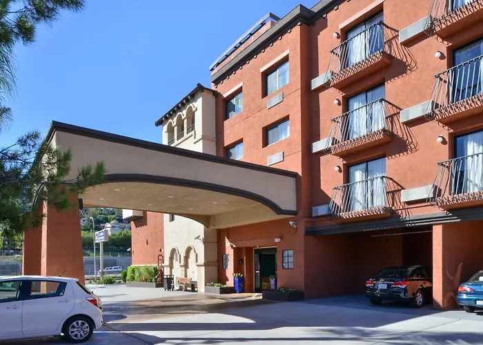 La Mesa Hotels