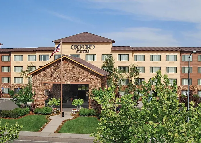 Chico Hotels
