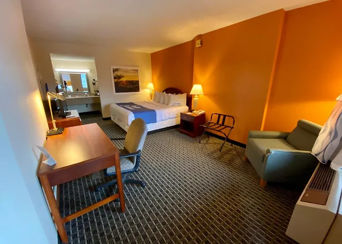 Days Inn By Wyndham Morehead