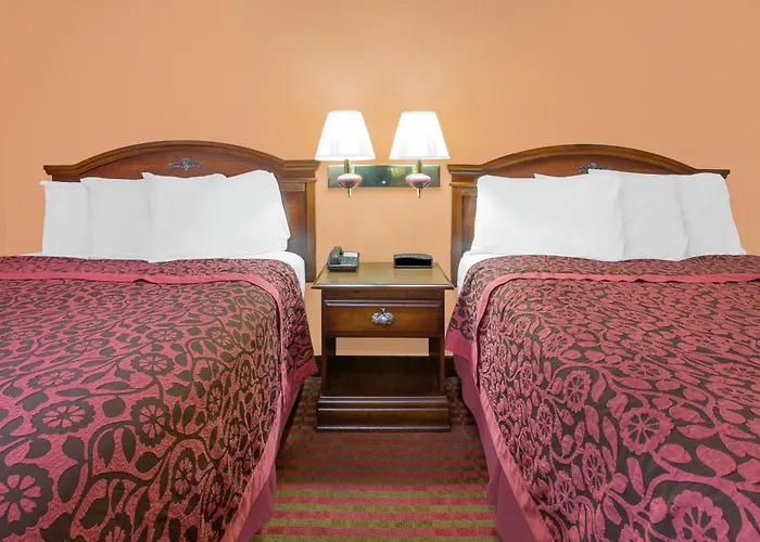 Kosciusko Hotels