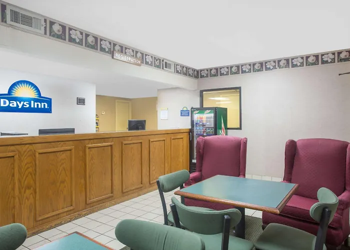 Days Inn By Wyndham Dublin Ga