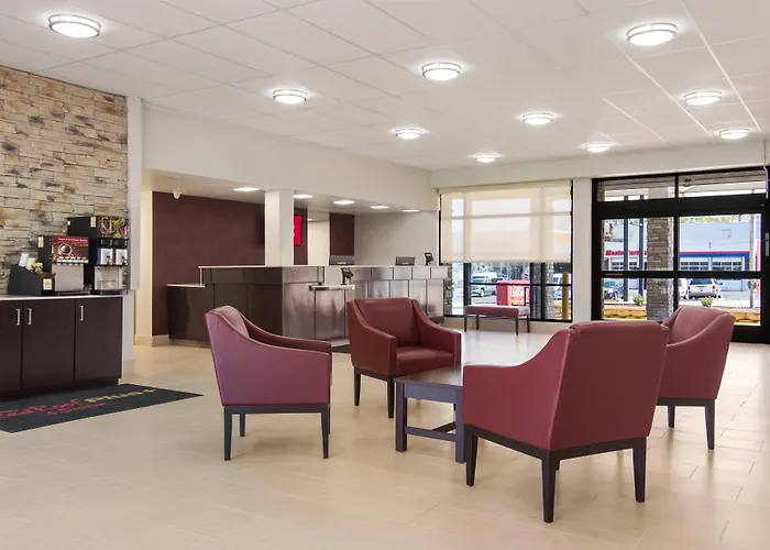 Erie Hotels