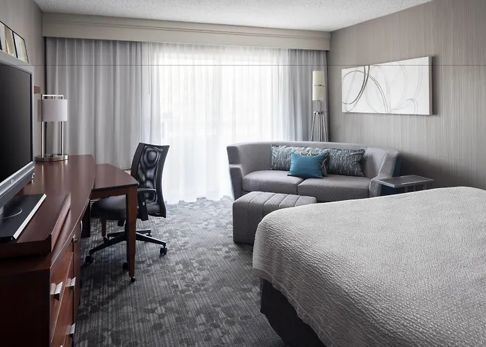 Courtyard By Marriott San Mateo Foster City