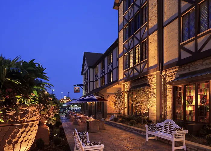 The Cheshire Hotel Richmond Heights