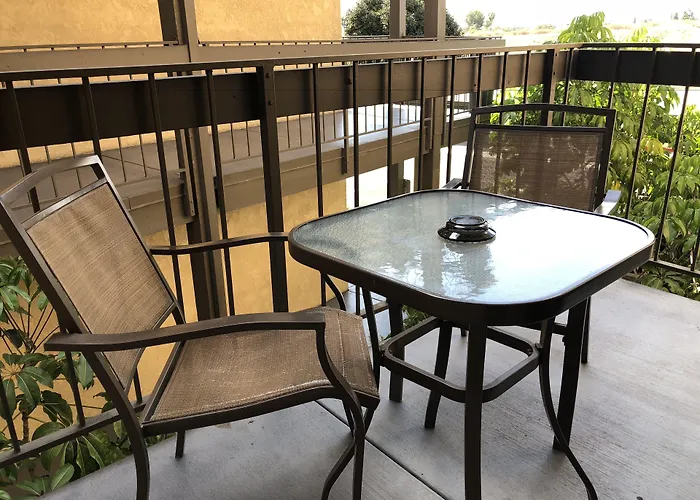 Rowland Heights Hotels