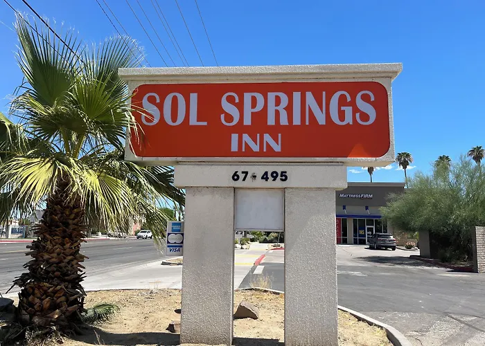 Sol Springs Inn Cathedral City