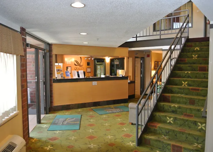 Quality Inn & Suites Mayo Clinic Area Rochester