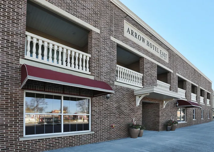 Arrow Hotel