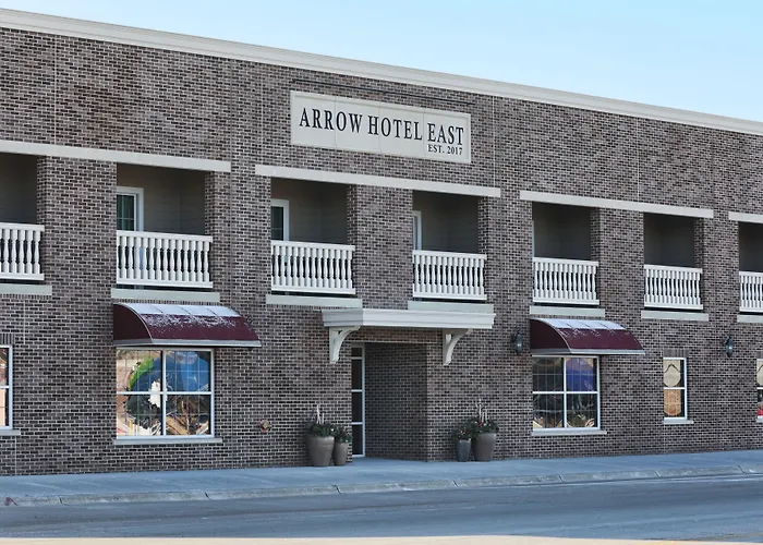 Arrow Hotel