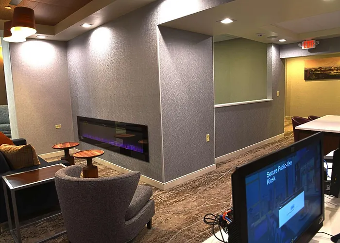 Doubletree By Hilton Helena Downtown Hotel