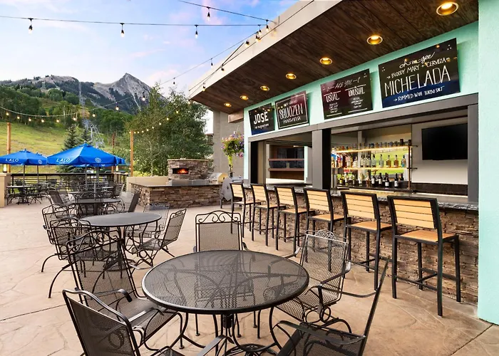 Crested Butte Hotels With Pool