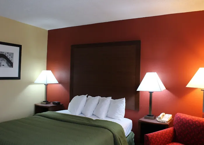 Quality Inn & Suites Lincoln South