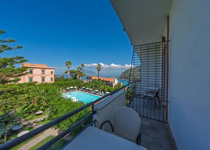 Aequa Hotel Vico Equense