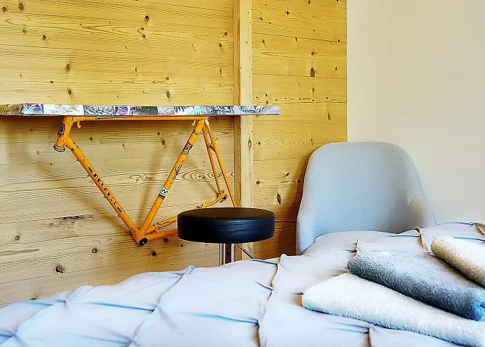 CHALET HOTEL La TUVIERE BIKE INN Saint-Jean-de-Maurienne