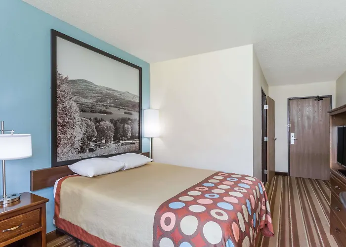 Super 8 By Wyndham Danville Va