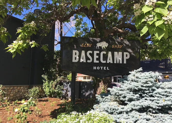 Basecamp Boulder Hotel