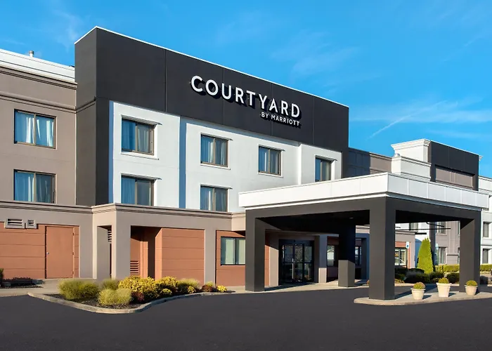Courtyard Newburgh Stewart Airport