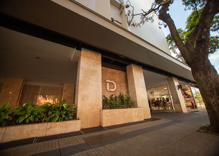 Hotel Deville Business Maringá