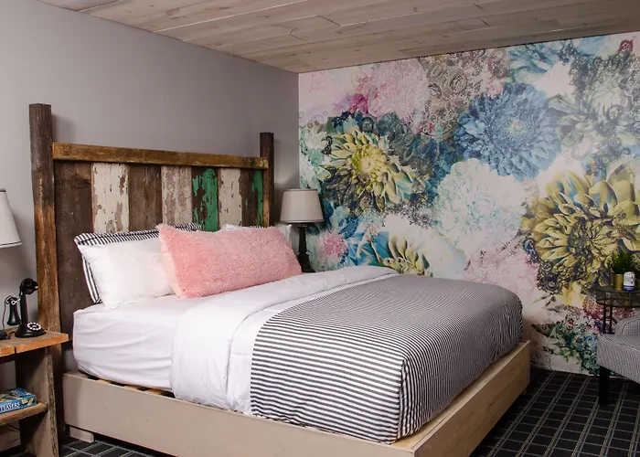 Vintage Block Inn & Suites Okoboji