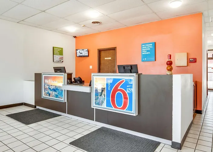 Longview Hotels