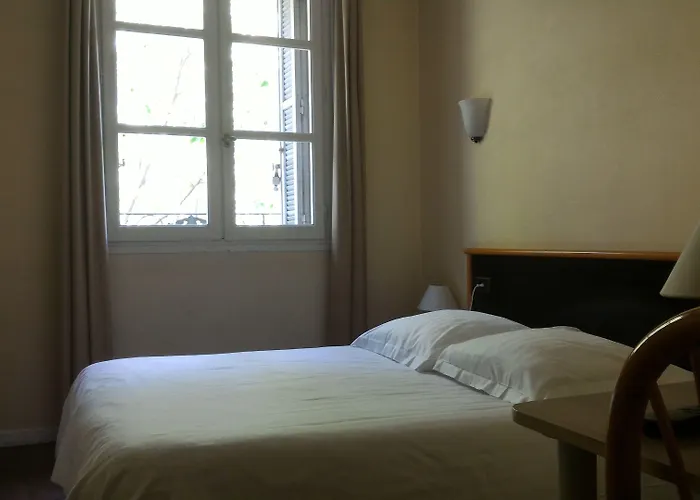Hôtel Le Victoria Draguignan
