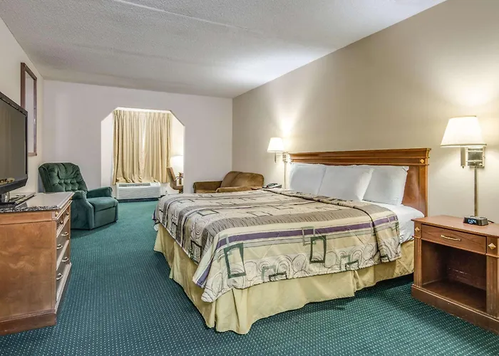 Rodeway Inn & Suites Dublin