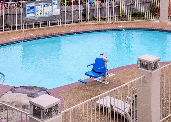 Motel 6-Canton, Tx