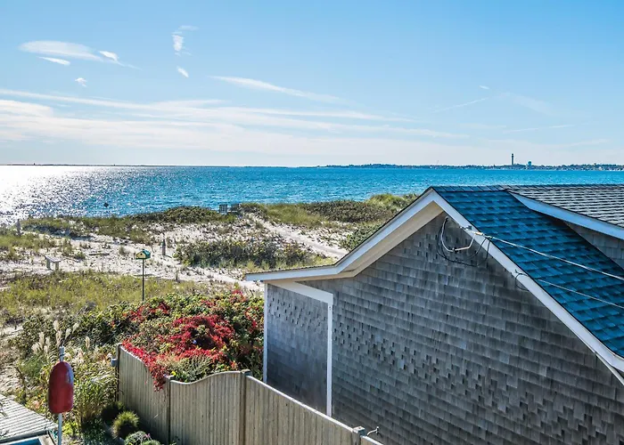 North Truro Hotels