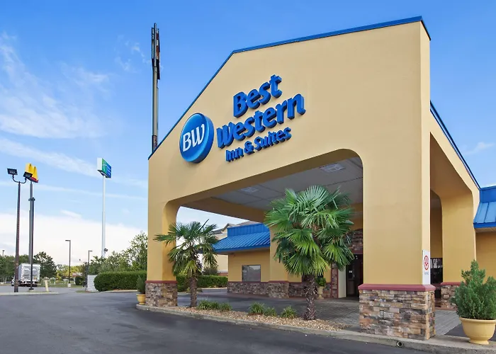 Byron Hotels