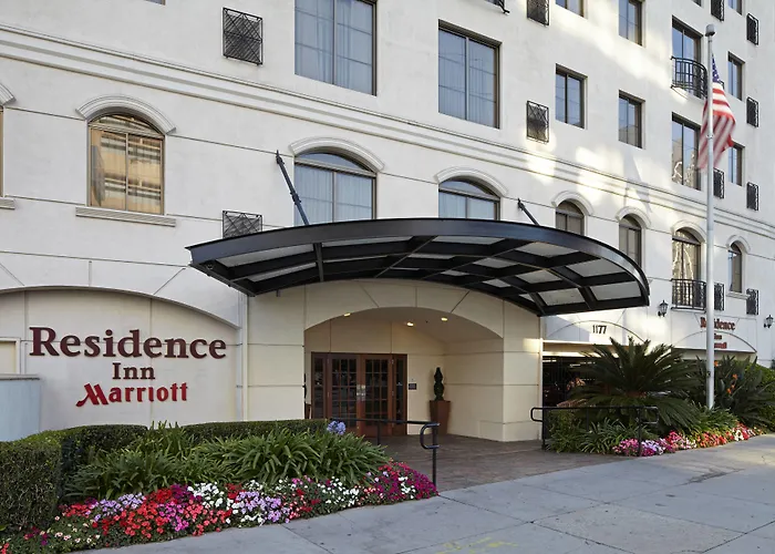 Burton House, Beverly Hills, A Tribute Portfolio Hotel Los Angeles