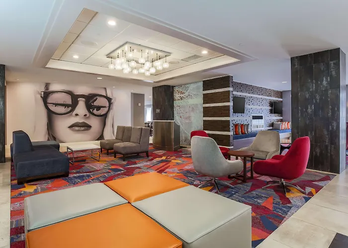 Doubletree By Hilton Atlanta Airport Hotel College Park