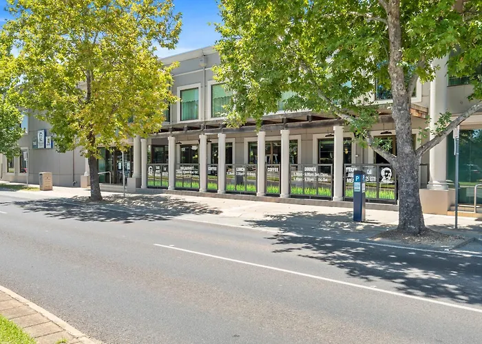 Shepparton Hotels
