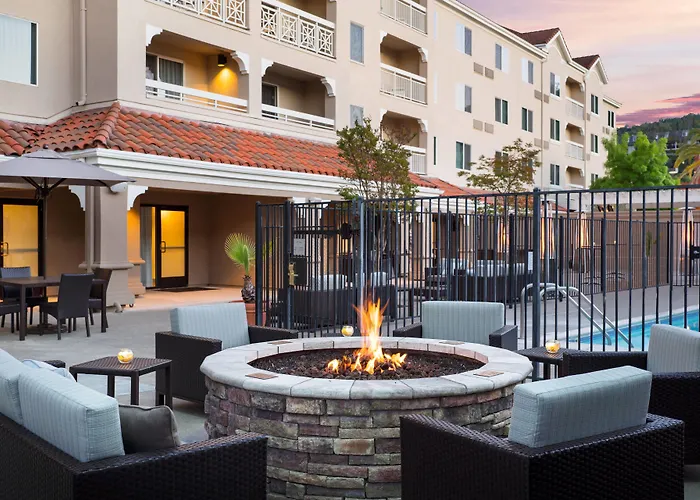 Courtyard Novato Marin/Sonoma
