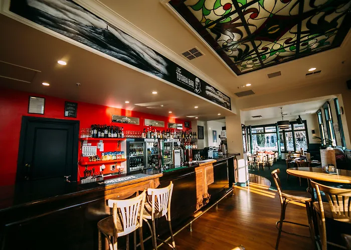 Oamaru Hotels