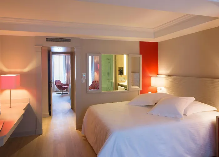 Hôtel&SPA Oceania L'Univers Tours