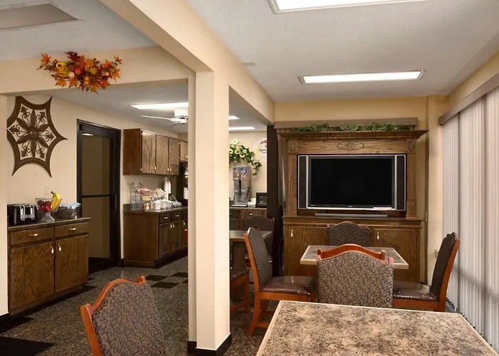 Super 8 By Wyndham Hattiesburg North - University Area