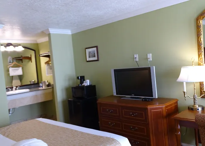 Quality Inn Ocean Springs - Biloxi East