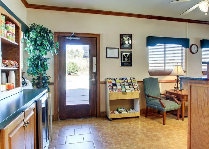 Suburban Studios Biloxi North Area