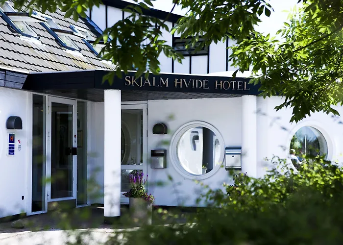 Slangerup Hotels