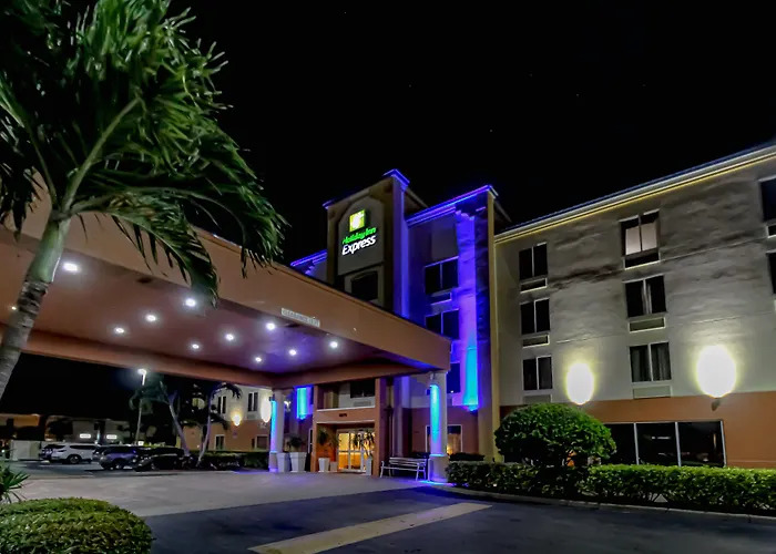 Cocoa Beach Golf hotels