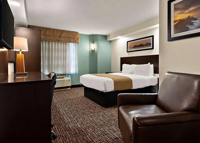 Quality Inn Memphis Northeast Near I-40