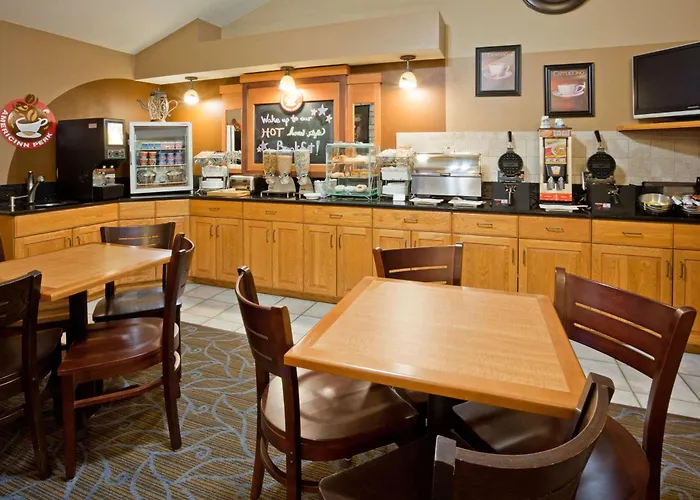 Princeton Hotels